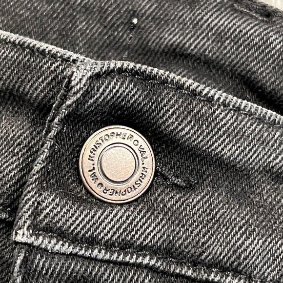 Val. Kristopher Jeans - Picture 7 of 11